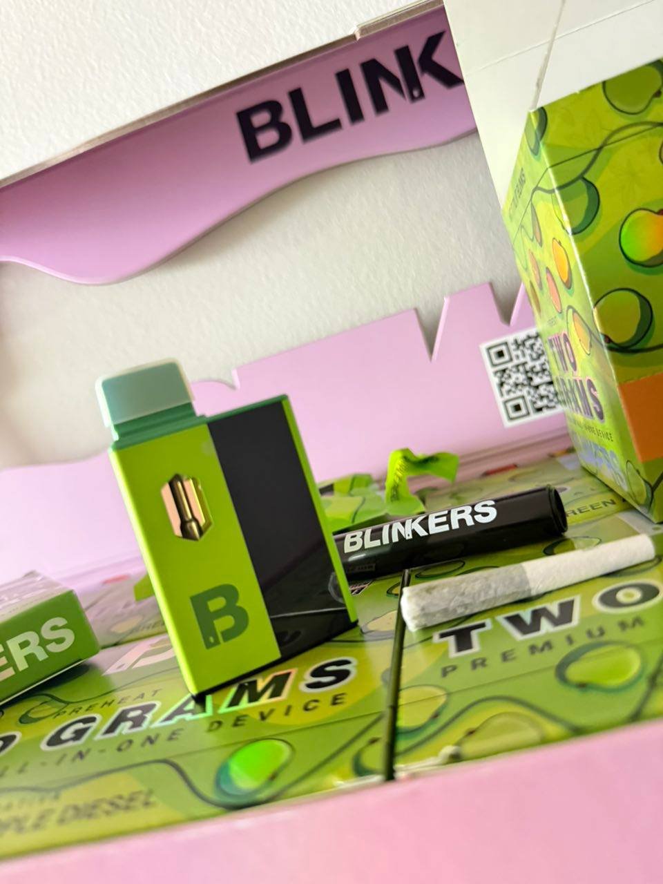 blinkers 2g disposable W hash hole