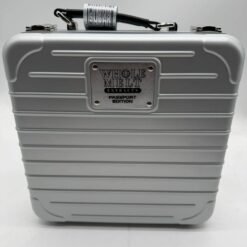 Whole melt passport edition wax